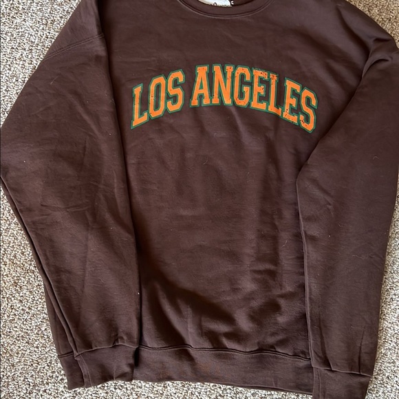 Olive Lynn LA Oversized Crewneck - Picture 2 of 3